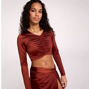 NWT CALIA Long Sleeve Ruched Rashguard Red Brown Shine